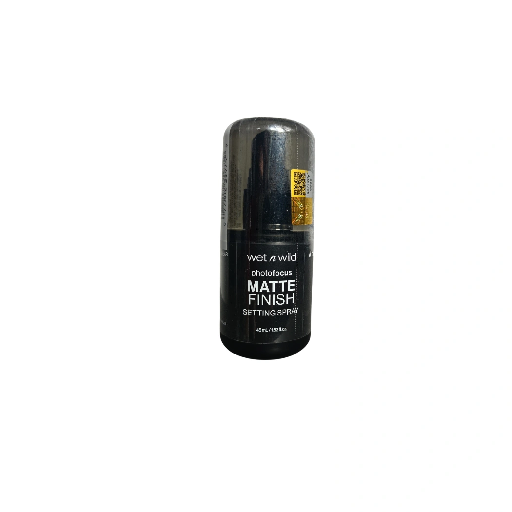 Wet-n-Wild-Photo-Focus-Matte-Finish-Makeup-Setting-Spray-45mlmakeupcharii-1.webp Wet n Wild Photo Focus Matte Finish Makeup Setting Spray 45ml - Image 1